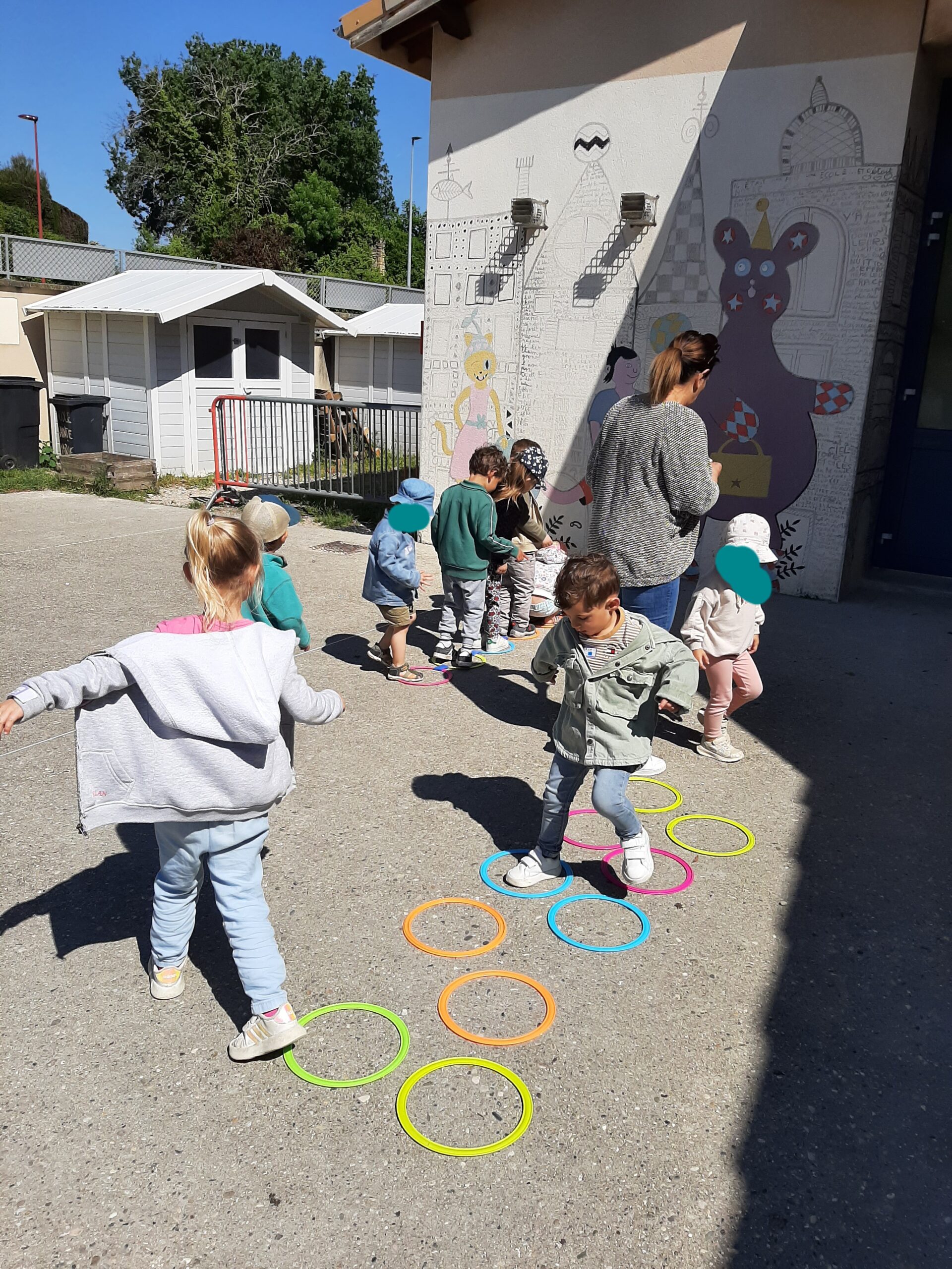 🎪 Matinée Cirque des Maternelles avec la crèche 🤹‍♀️👶